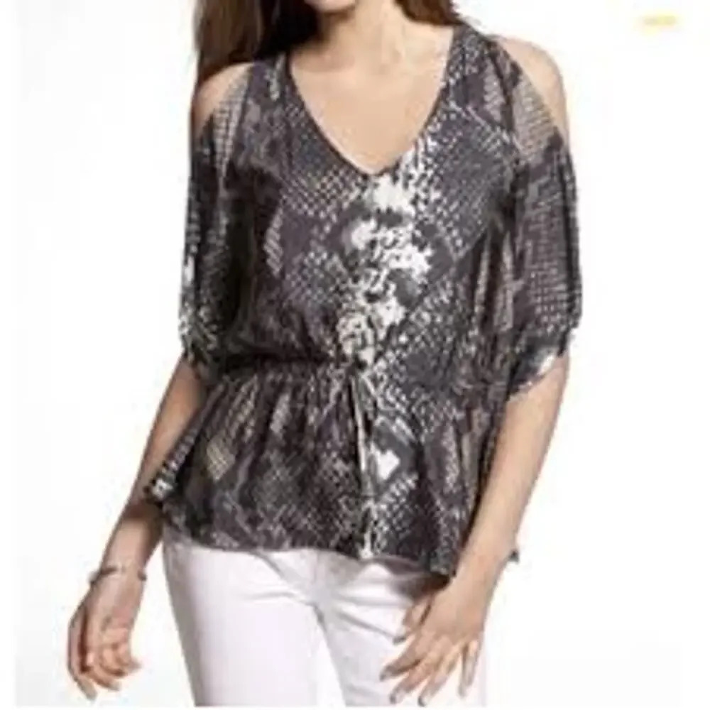 Express Women's Small Snake‎ Print V-Neck Cold Shoulder Silky Blouse